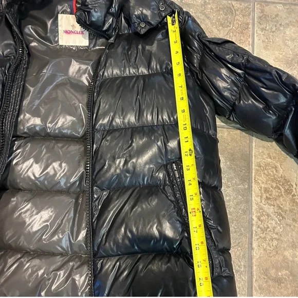 Men’s junior Moncler hooded, puffer jacket, size 3